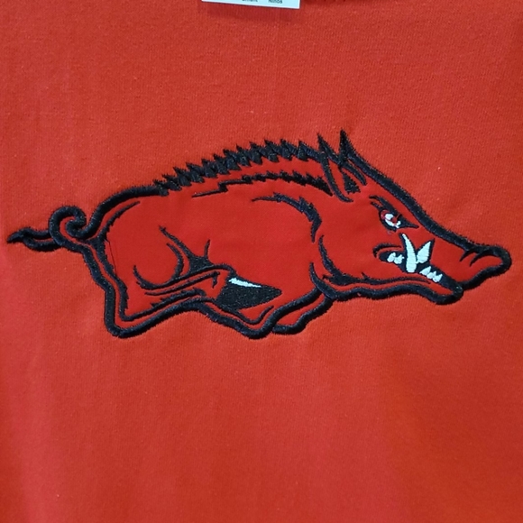 Arkansas Razorback shirt - Picture 2 of 3
